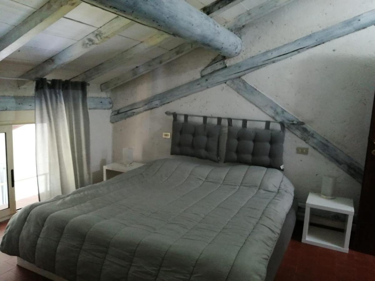 Cascina Aurora Apartment Moniga del Garda Екстериор снимка